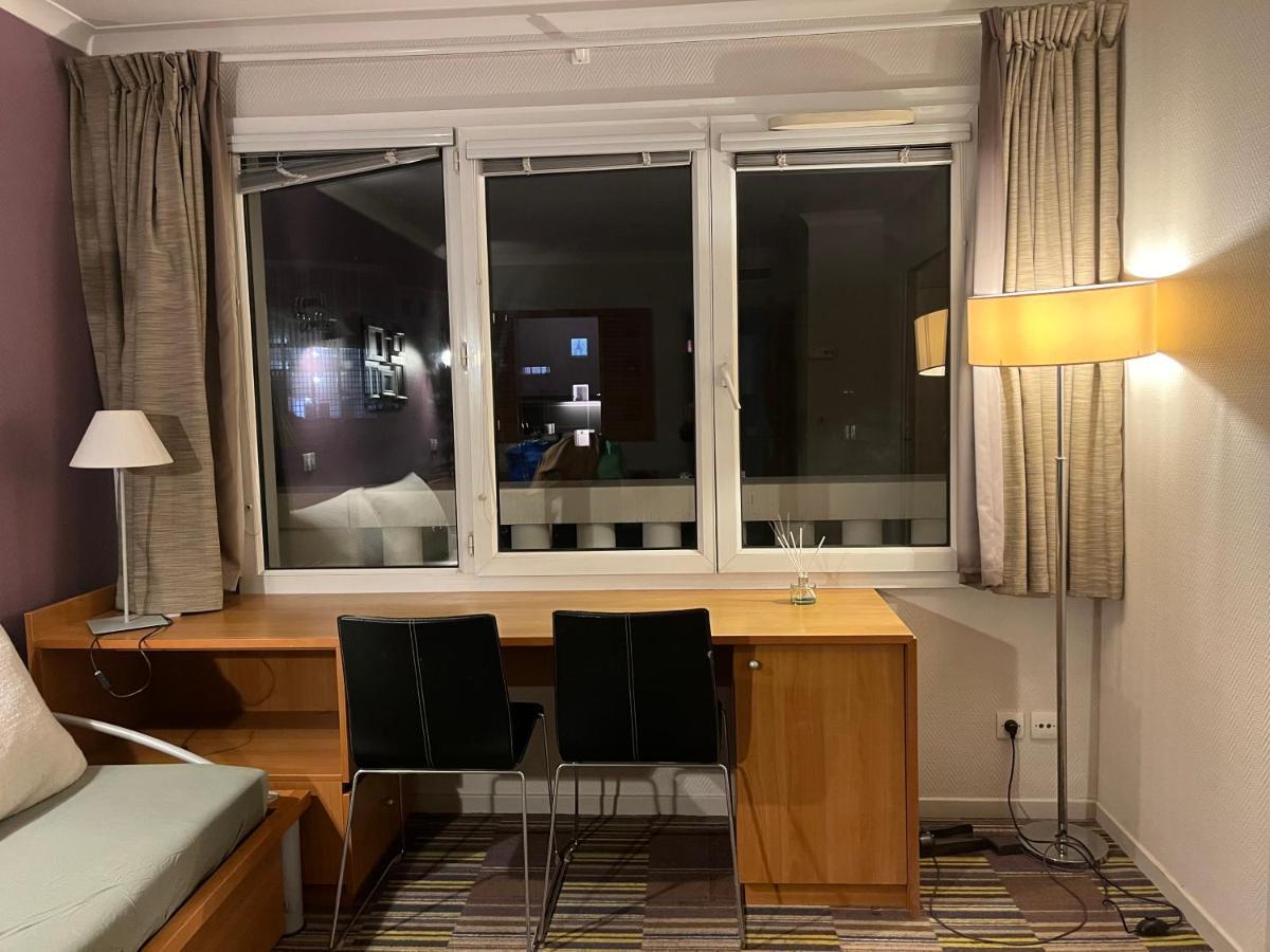 Dream Dwell Paris - Paris Expo Porte Versailles Beautiful Apartment With Balcony Issy-les-Moulineaux Bagian luar foto
